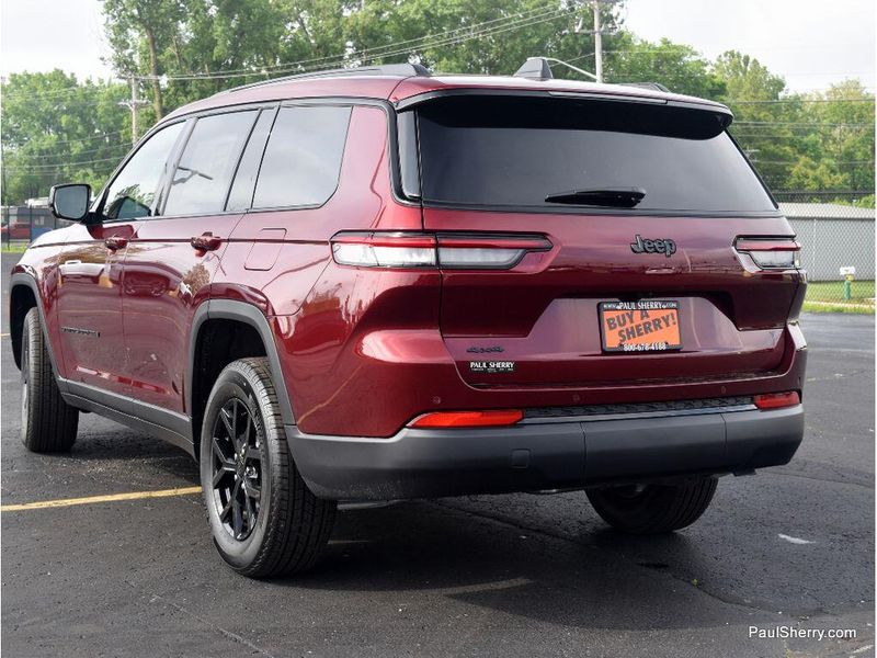 New 2025 Jeep Grand Cherokee L Altitude X 4x4