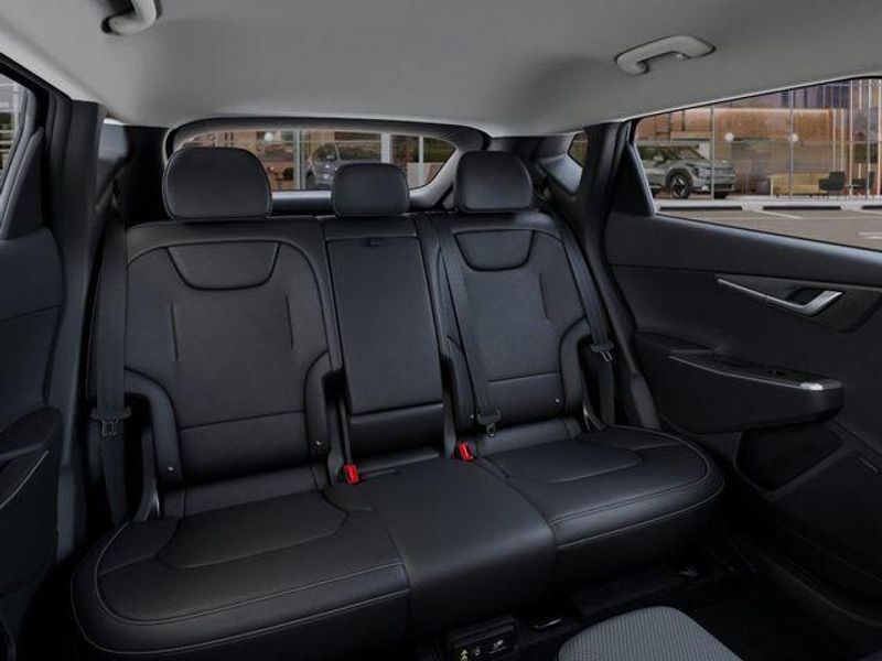 New 2025 Kia EV6 WindImage 17