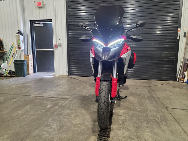 2022 Ducati Multistrada V4 S 