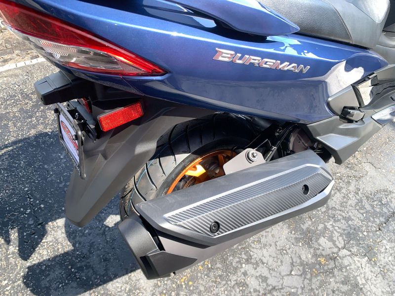 New 2026 Suzuki BURGMAN 400 Image 14