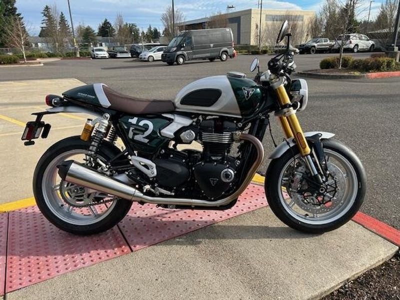 New 2027 Triumph SPEED TWIN 1200 CAFE RACER 