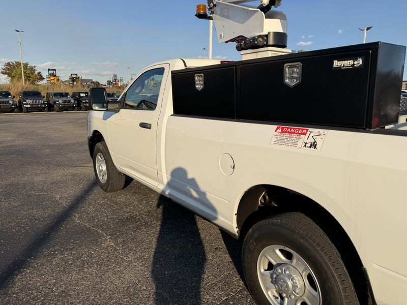 Used 2023 RAM 3500 TradesmanImage 9