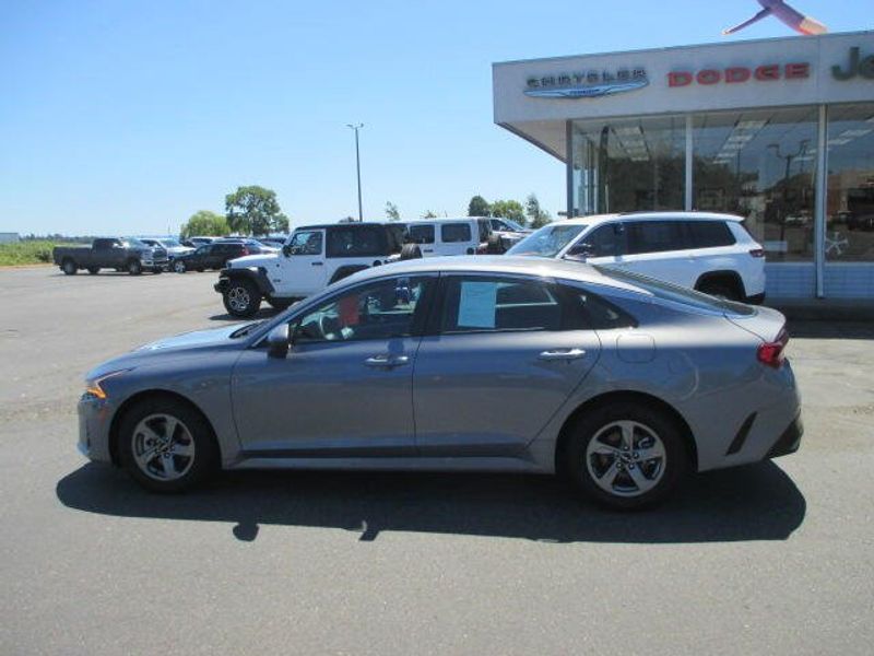 2023 Kia K5 LXSImage 12