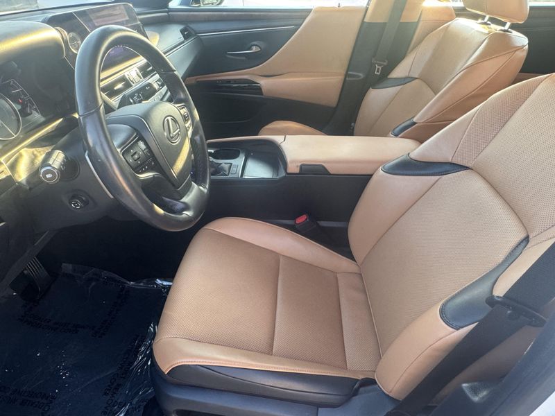 Used 2024 Lexus ES 350Image 20