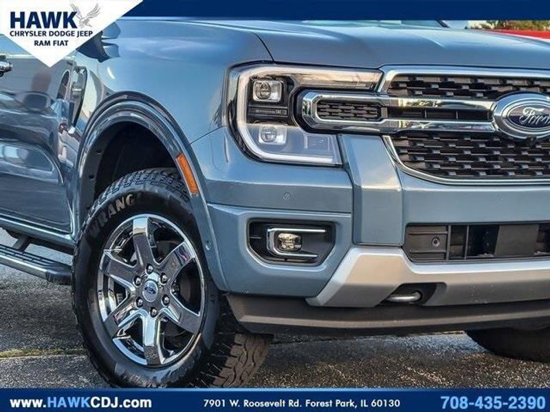2024 Ford Ranger Lariat photo 2