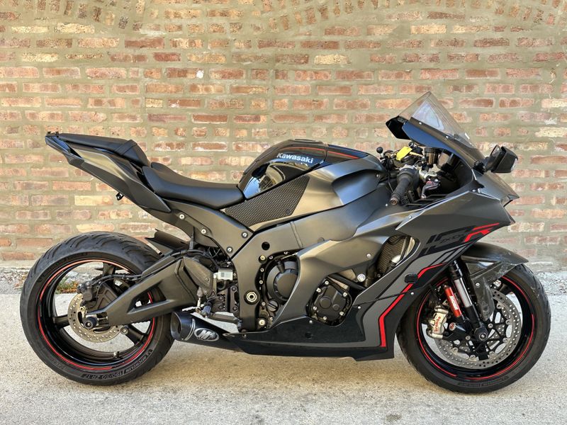Used Kawasaki Motorcycles for Sale | Motoworks Chicago