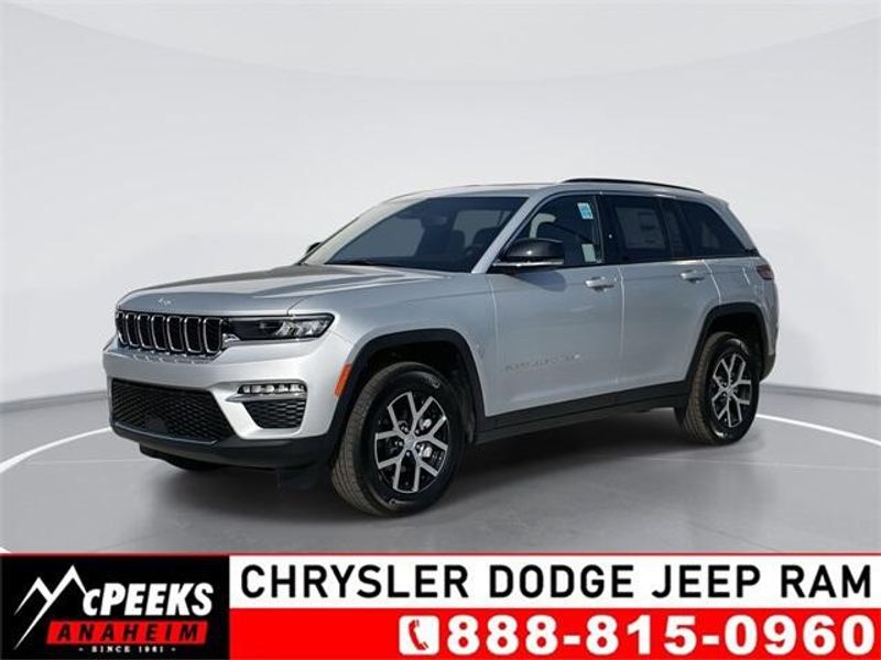 2024 Jeep Grand Cherokee Limited 4x4Image 1