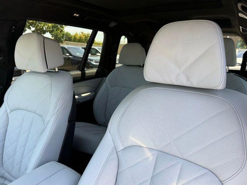 Used 2026 BMW X7 xDrive40iImage 20