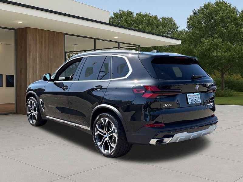 Used 2026 BMW X5 sDrive40iImage 12