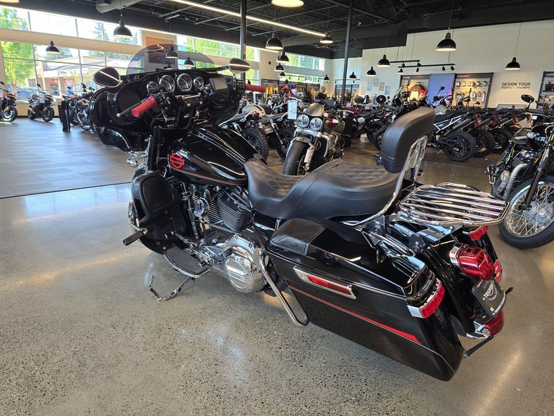 2015 Harley-Davidson Electra Glide Ultra Limited Low 