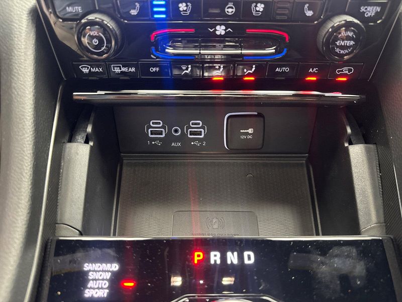 2025 Jeep Grand Cherokee L Limited 4x4Image 17
