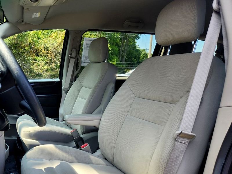 2019 Dodge Grand Caravan SEImage 22