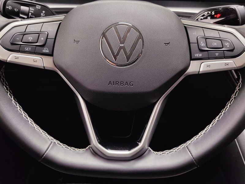 Used 2025 Volkswagen Tiguan S 4-Motion AWDImage 23