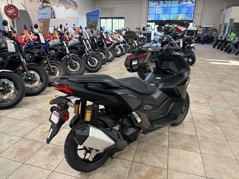 New 2027 Honda ADV160 Image 17