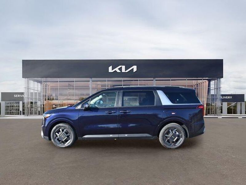 New 2026 Kia Carnival Hybrid EXImage 7