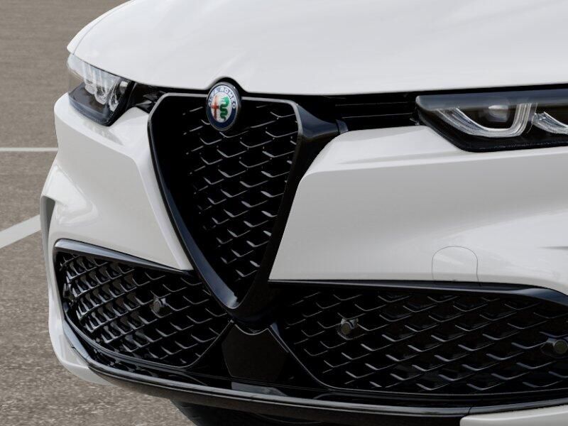 New 2025 Alfa Romeo Tonale AwdImage 33