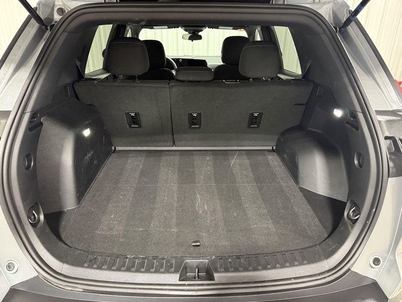 2025 Chevrolet Equinox LT photo 4