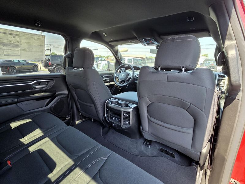 New 2026 RAM 1500 Big Horn Crew Cab 4x4 5'7' Box