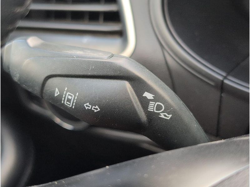 Used 2024 Ford Edge SELImage 26