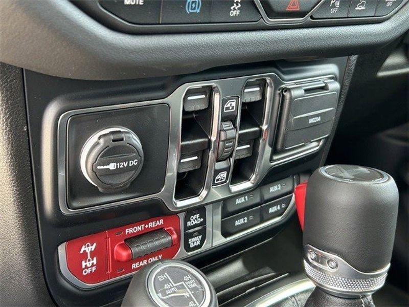 2024 Jeep Wrangler 4-door Rubicon X 4xeImage 15