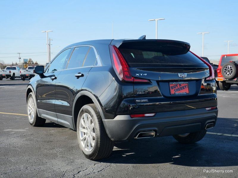 Used 2023 Cadillac XT4 AWD Luxury