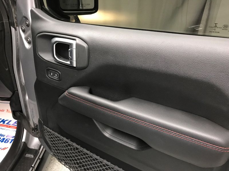 Used 2020 Jeep Gladiator RubiconImage 26