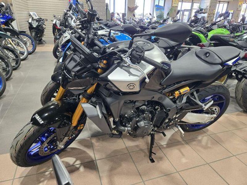 NEW 2026 YAMAHA MT09 SP Image 5