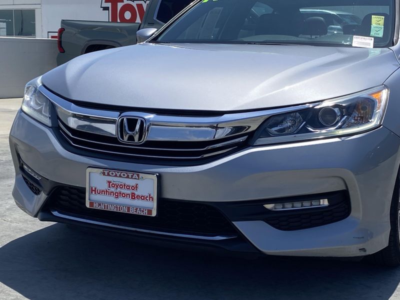 2016 Honda Accord Sedan SportImage 9