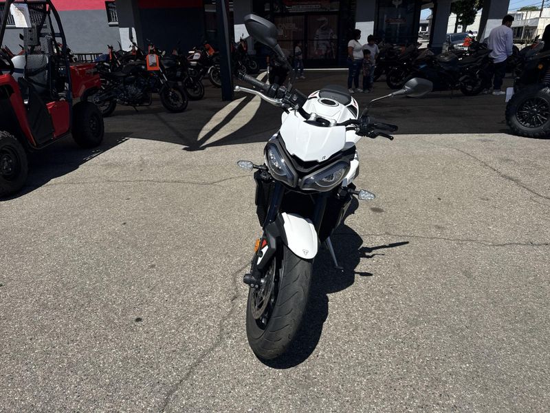 Used 2025 Triumph Street Triple 765 R Image 11