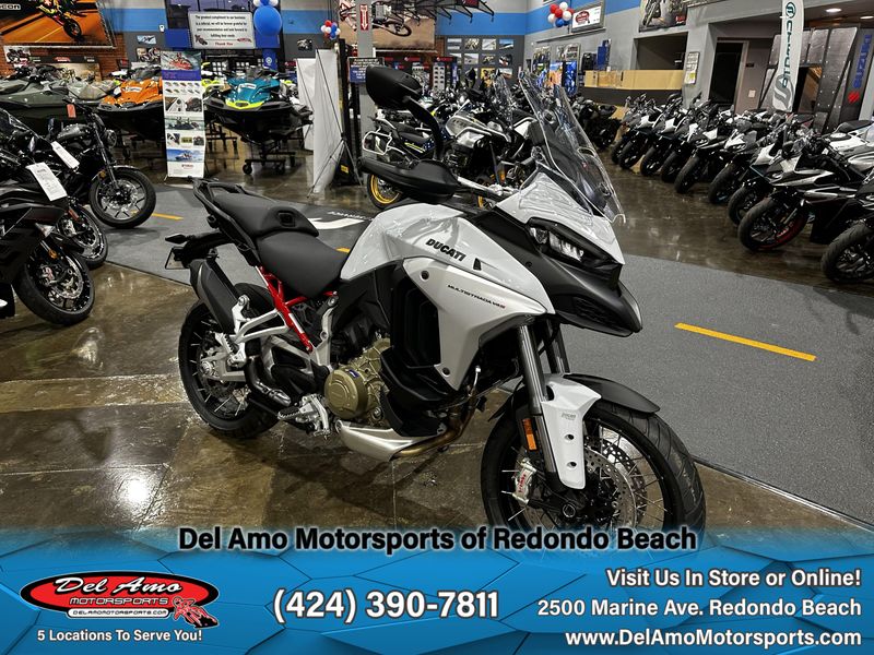 2023 Ducati MULTISTRADA V4 S  in a ICEBERG WHITE exterior color. Del Amo Motorsports of Redondo Beach (424) 304-1660 delamomotorsports.com 