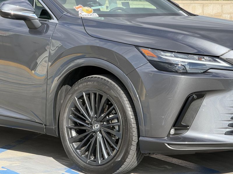 Used 2025 Lexus RX 350h PremiumImage 4