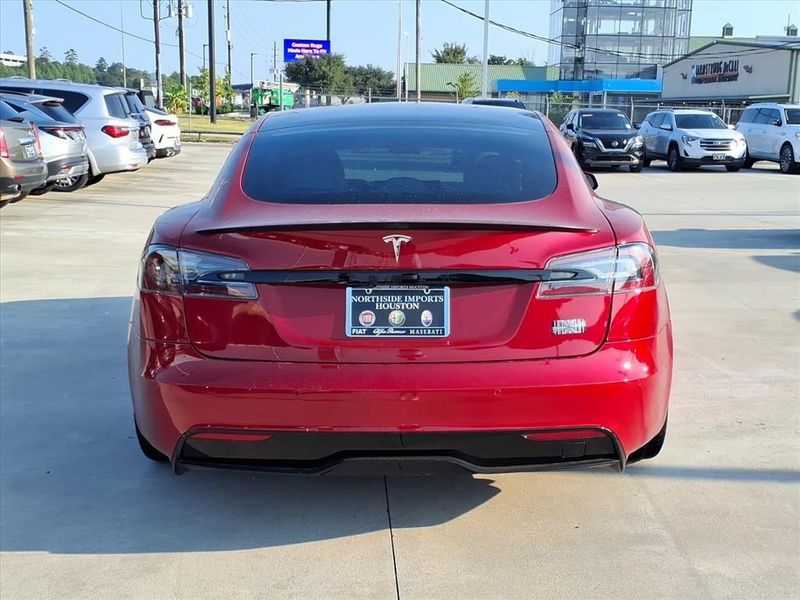 Used 2022 Tesla Model S PlaidImage 11