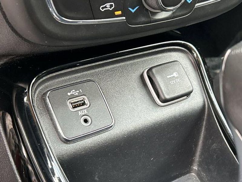Used 2021 Jeep Compass AltitudeImage 27