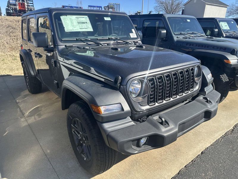 2024 Jeep Wrangler 4-door Sport SImage 3