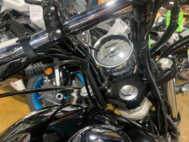 New 2025 Yamaha V STAR 250 Image 18