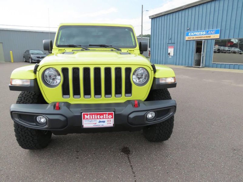 Used 2023 Jeep Wrangler Rubicon 4x4 4dr SUVImage 3