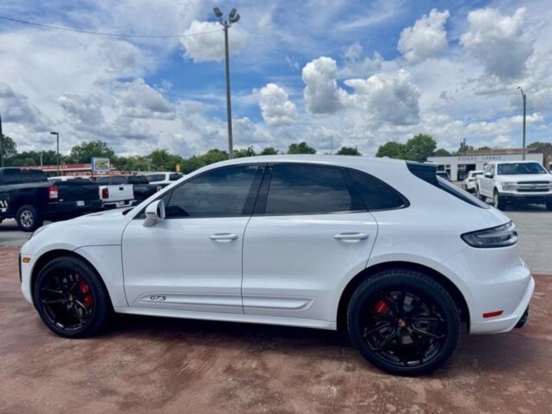 2022 Porsche Macan GTSImage 8