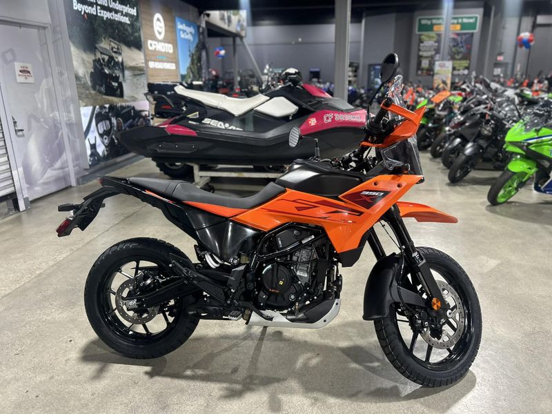 New 2025 KTM 390 ADVENTURE X Image 4