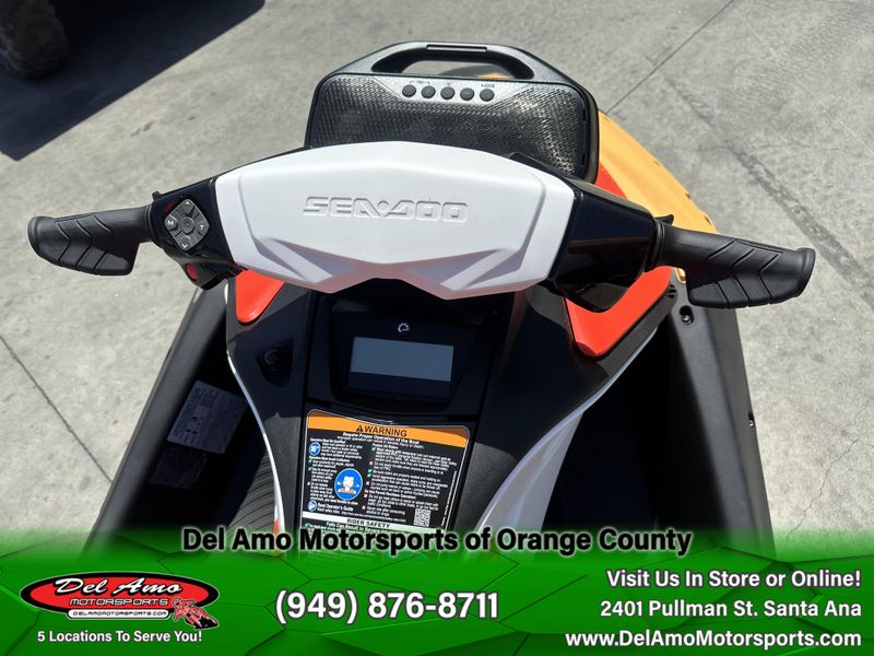 2024 Sea-Doo SPARK FOR 2 (SOUND SYSTEM) Image 12