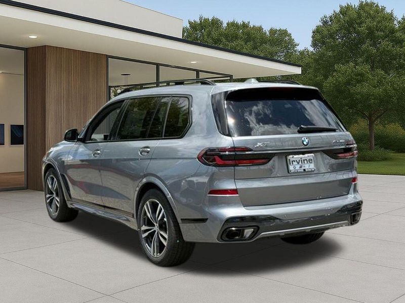 New 2027 BMW X7 xDrive40iImage 35