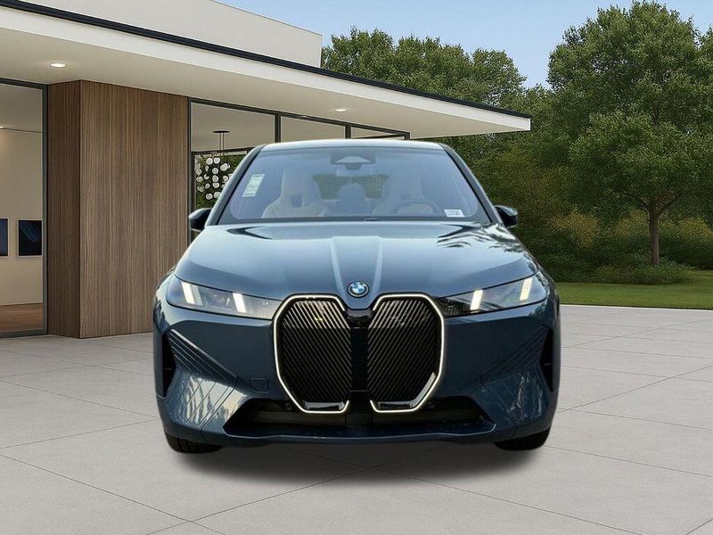 New 2026 BMW iX xDrive45Image 4