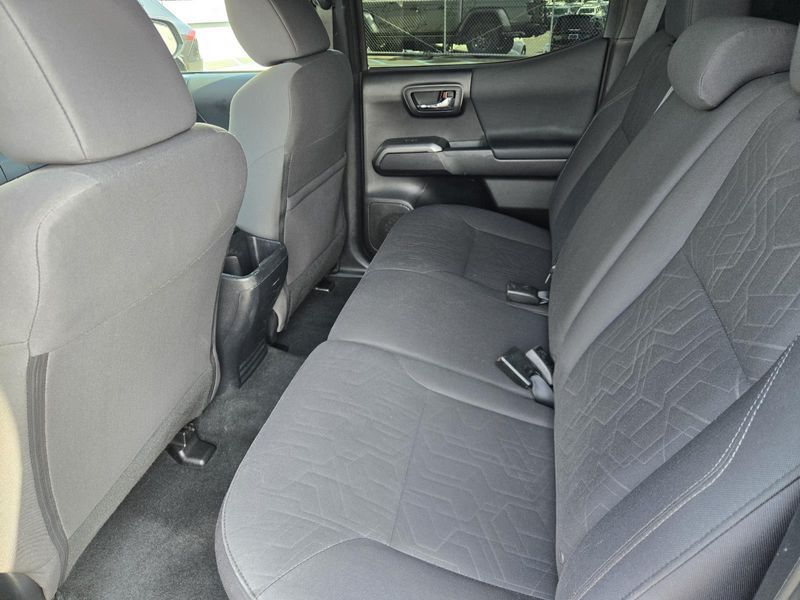 Used 2019 Toyota Tacoma TRD Off Road Double Cab 5' Bed V6 AT (Natl)