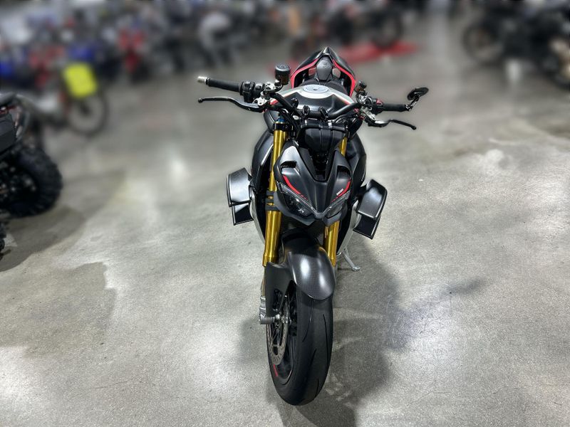 Used 2022 Ducati STREETFIGHTER V4 SP Image 25