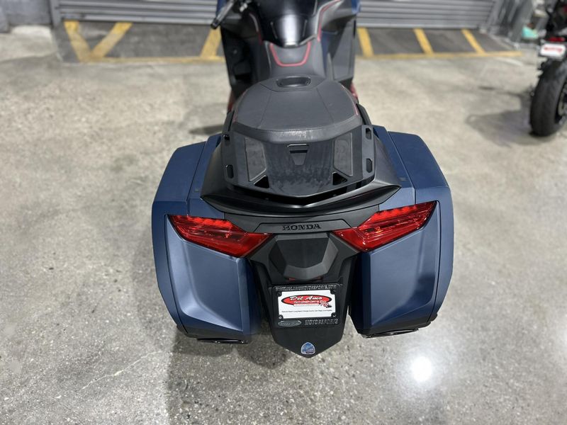 Used 2022 Honda GOLDWING DCT Image 5