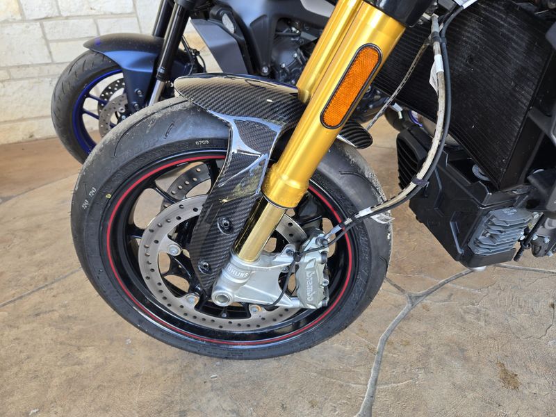 USED 2022 INDIAN MOTORCYCLE FTR 1200 R CARBON Image 18
