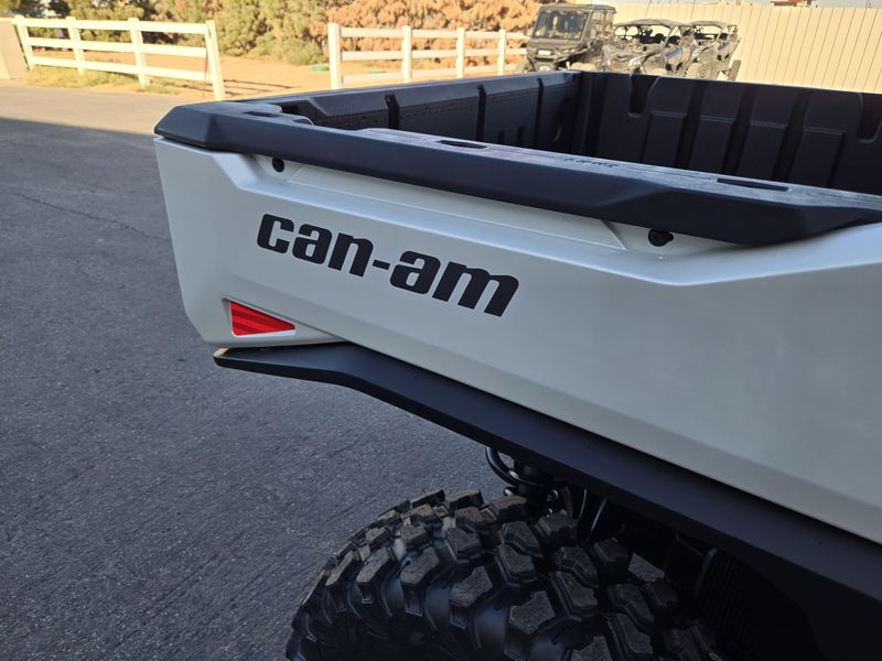 NEW 2026 CAN-AM DEFENDER MAX LIMITED CAB HD11 Image 20