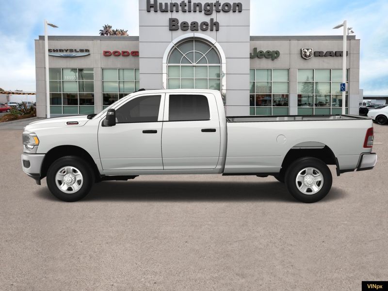 2023 RAM 2500 Tradesman Crew Cab 4x2 Long BoxImage 3