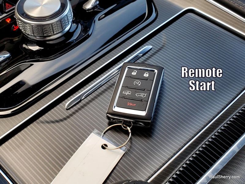 2026 Jeep Grand Wagoneer Summit Obsidian 4x4