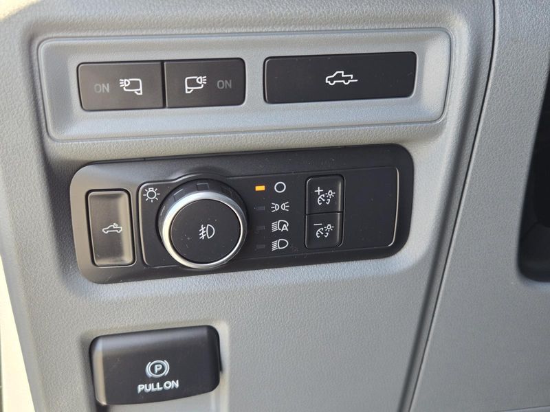 Used 2021 Ford F-150 XLT 4WD SuperCrew 6.5' Box