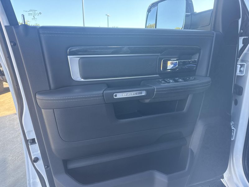 Used 2015 RAM 2500 Longhorn LimitedImage 7